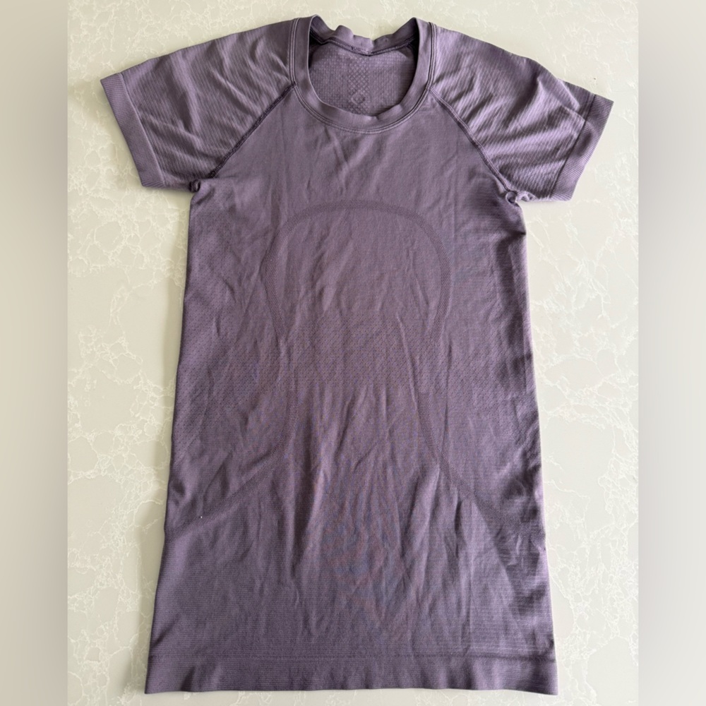 lululemon athletica Purple Short Sleeve Tee